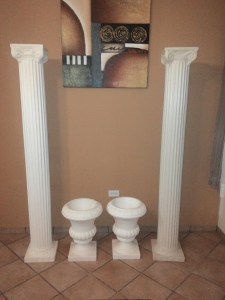Pillar & Planters/Pilares & Tiestos